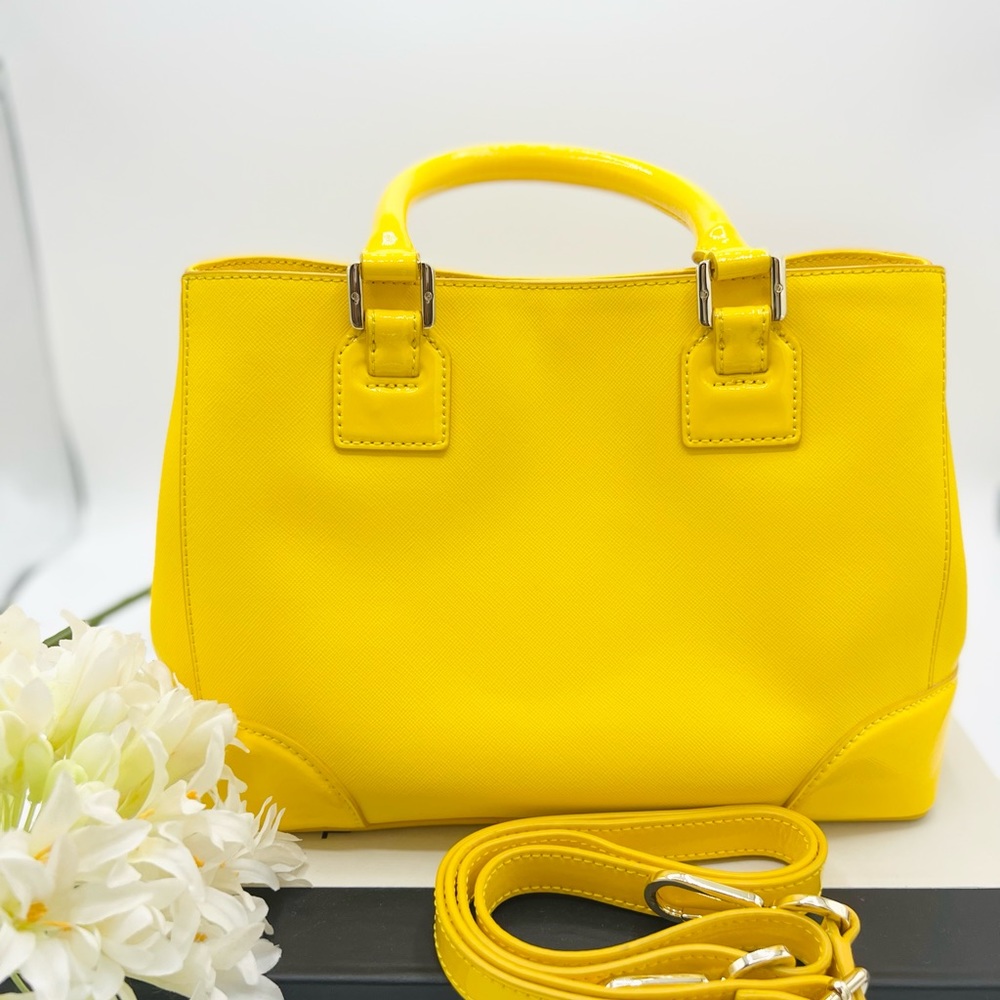 ***Sold*** Tory Burch Robinson - Picture 4 of 10